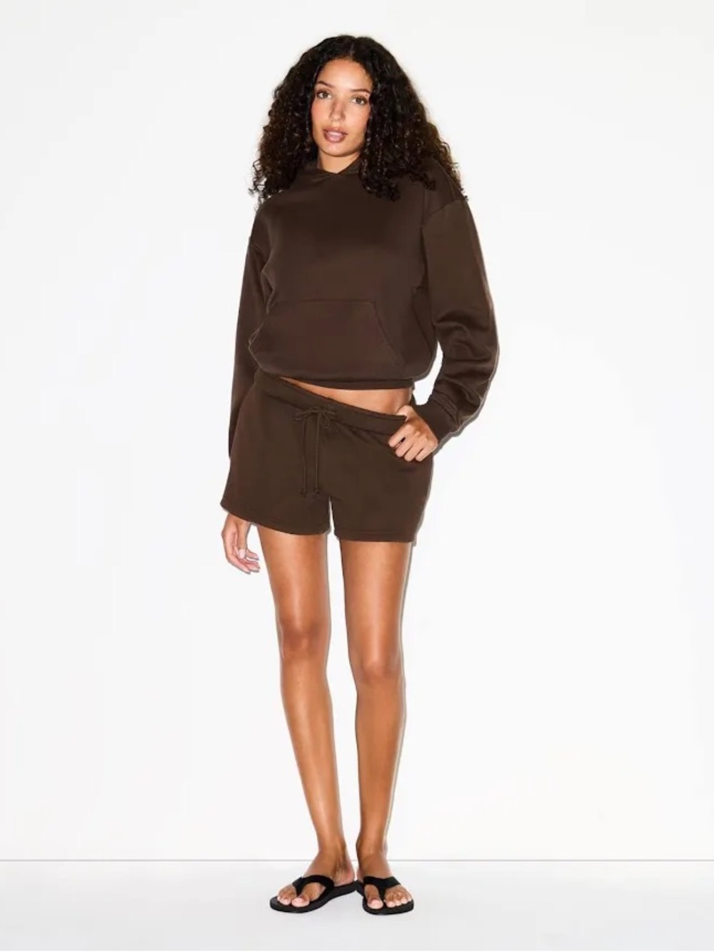 SKIMS cotton fleece classic short  color dark sepia - Picture 2 of 7